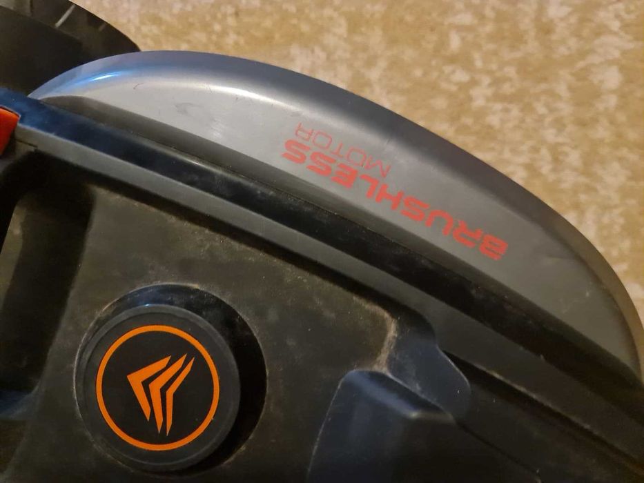 yardforced inflex12v4a masina tuns iarba brusless