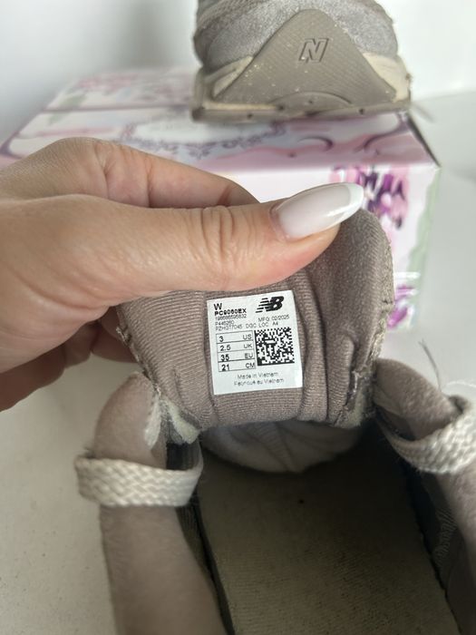 Детски маратонки new balance 9060 оригинални
