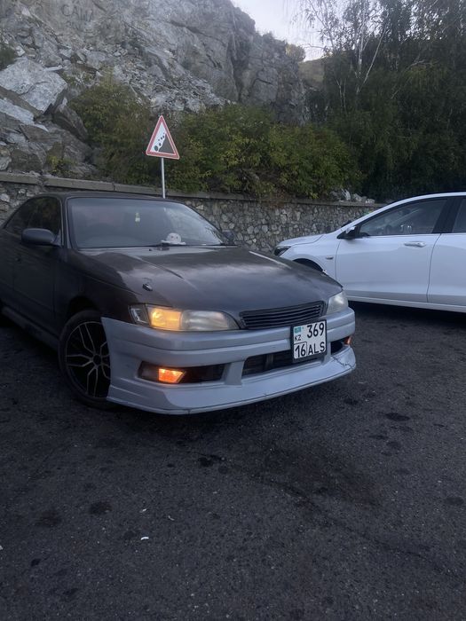 Продам бампер для марк 2