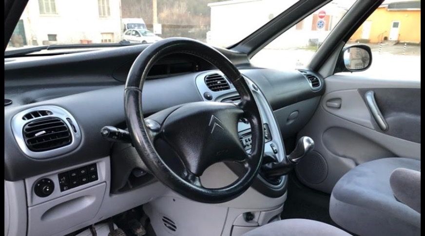 citroen xsara pikaso газов инжекцион facelift