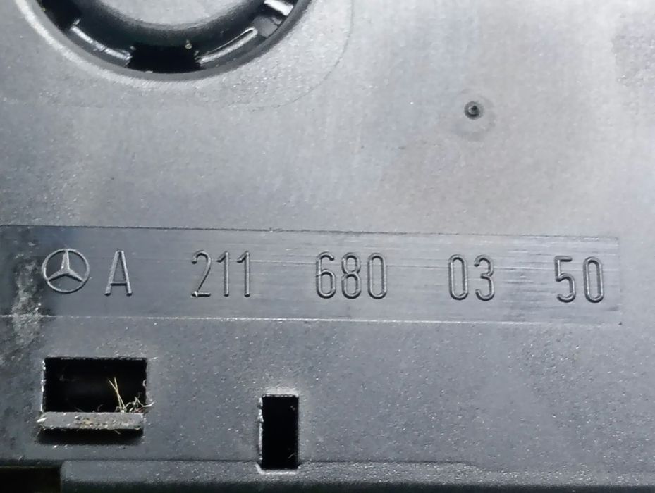 Spatiu Depozitare A2116800350 Mercedes Benz E-Class W211/S211 (2002 - 2006) 3.0 cdi V6 OM642.920