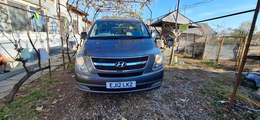 Hyundai H-1