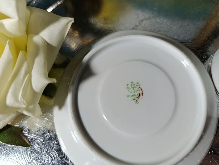 Прекрасен стар сервиз