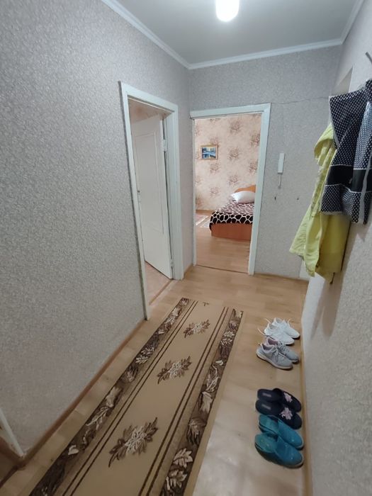 Продам 2 х комн квар. 3-22, 2 этаж.