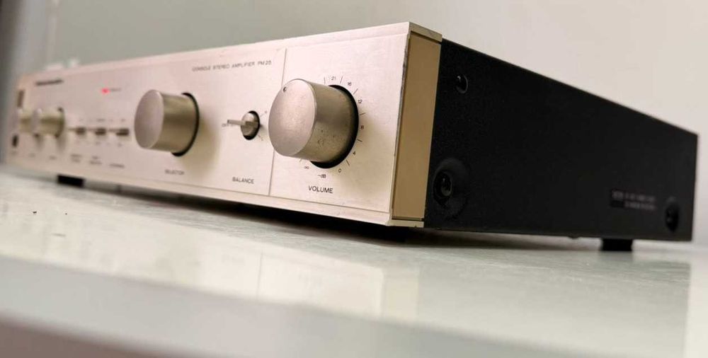Marantz PM 25 Console Stereo Amplifier – Vintage Gold – Made in Japan – Champagne