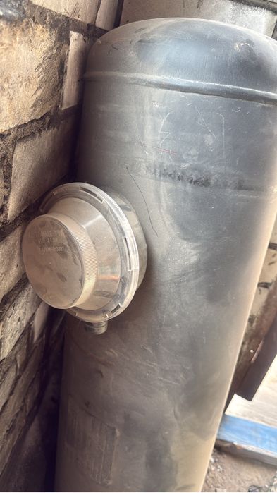 Газовый баллон для автомобиля