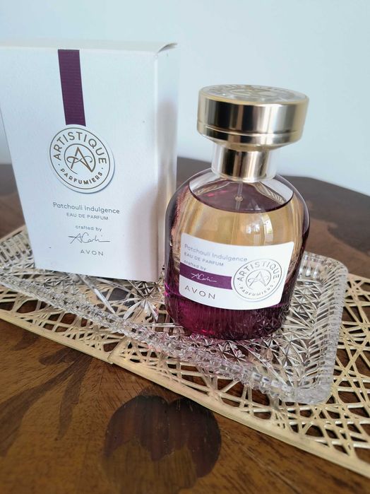 Avon Artistique Patchouli Indulgence EDP 50 ml – doar testat, cu cutie