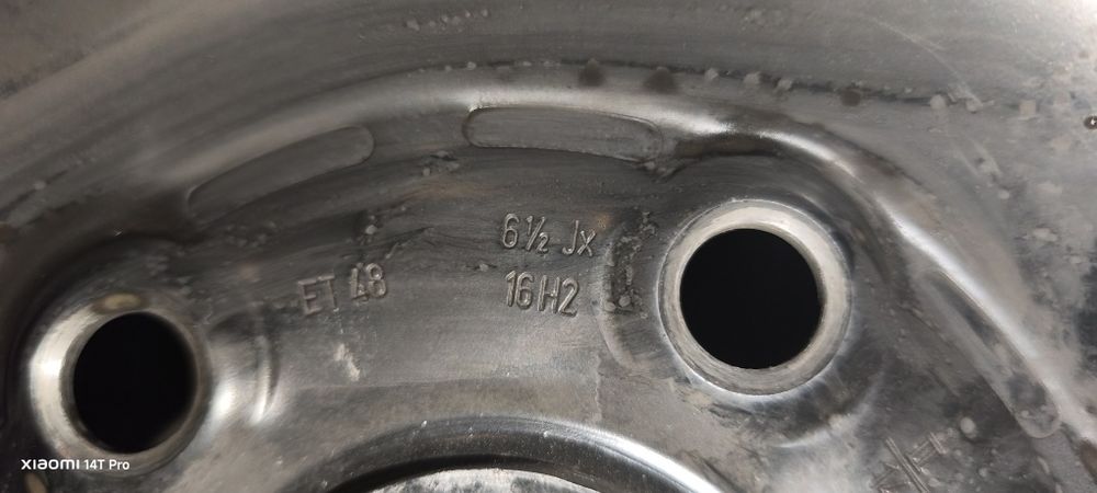 Джанти 16 VW железни с тасове