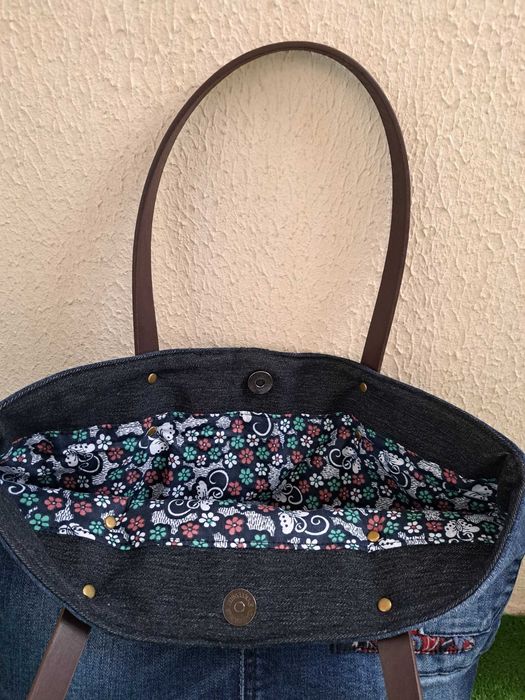 Дамска дънкова чанта ,ръчна изработка