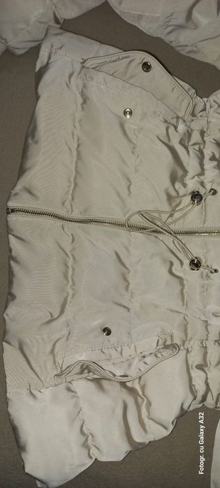 Scurtă dame  Zara imblănită cu glugă