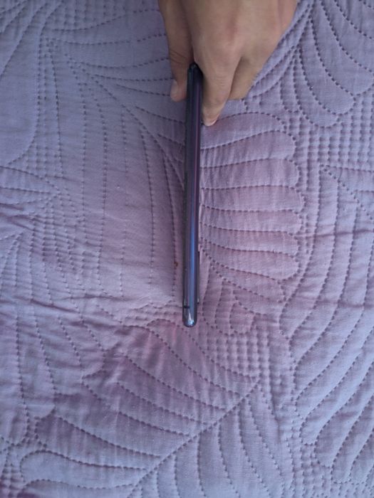 Продам Samsung s20fe