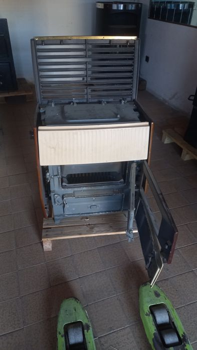 Șeminee sobe căldură pe lemne