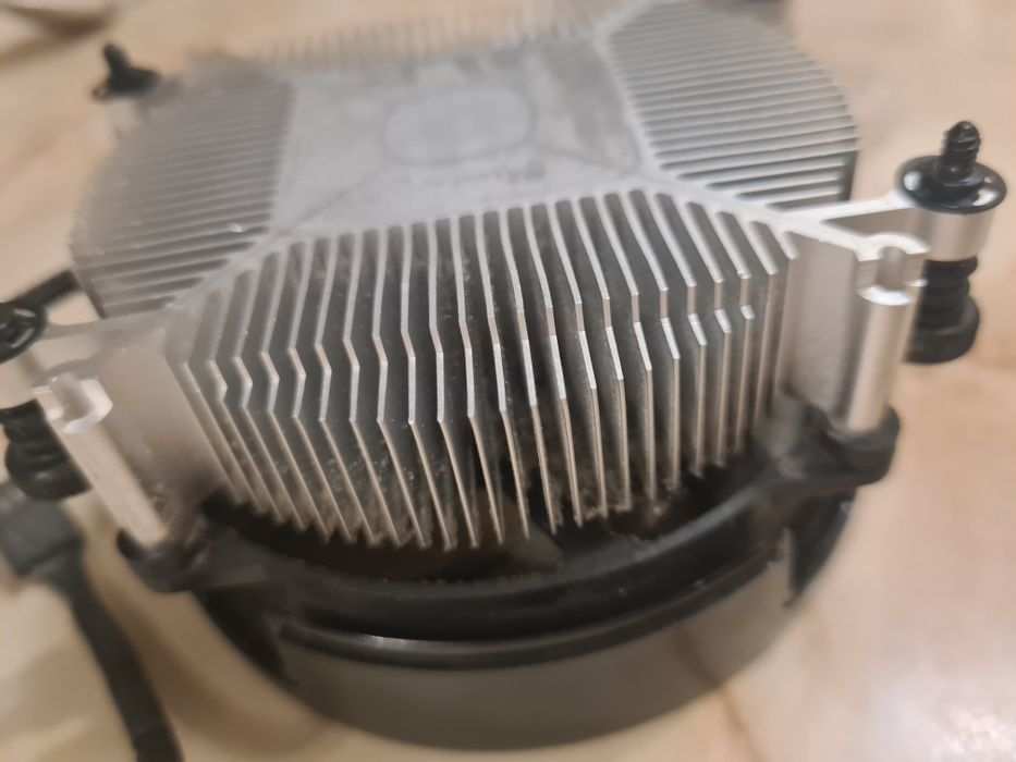 Процесор AMD Ryzen 5 3350G