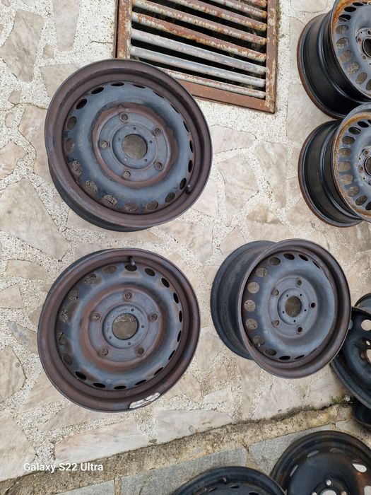 Ford 16 цола джанти за бус Перфектно състояние.. Замъка Ямбол.