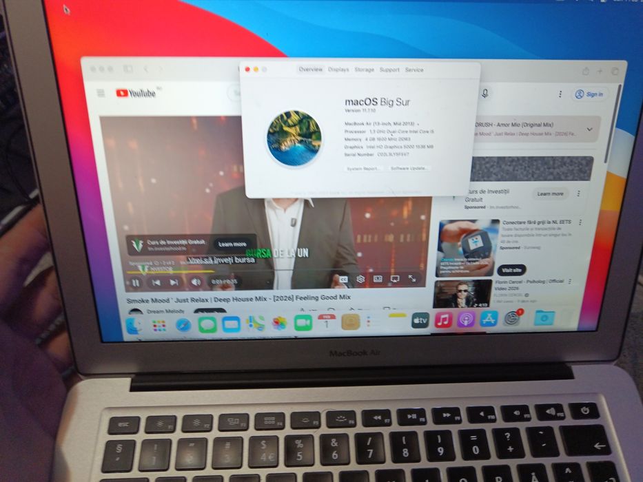 Macbook Air 2013 Intel i5 4gb ram 128 ssd 13inch