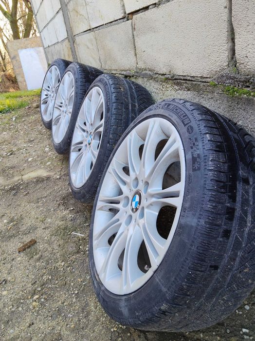 Vând jante BMW 18