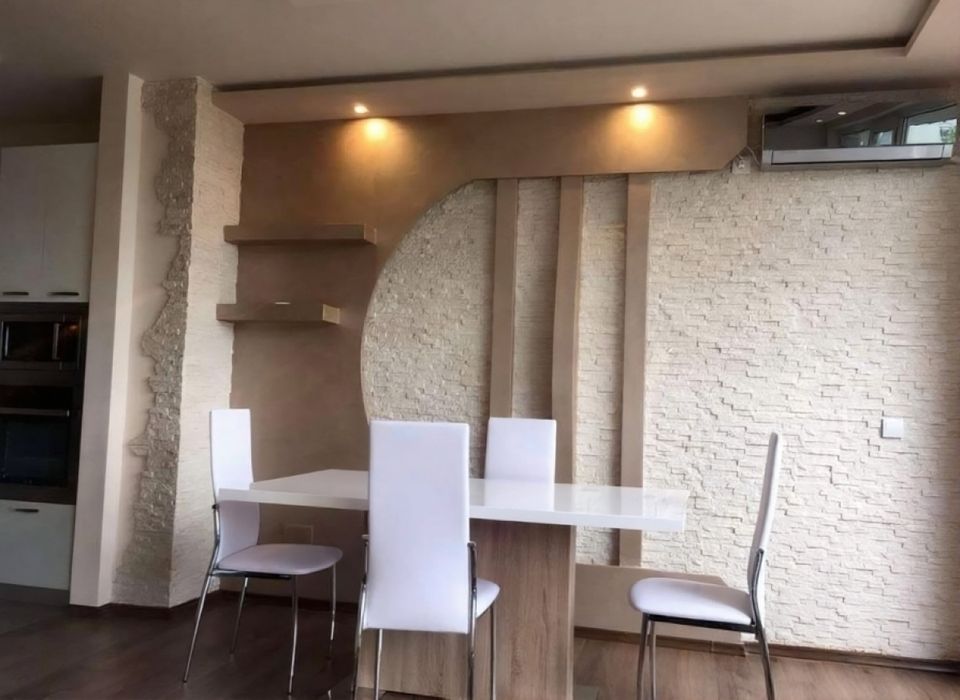 Двустаен апартамент под наем в кв. Кършияка, к-с Роял Сити