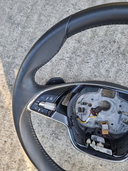 Шкода Октавия волан