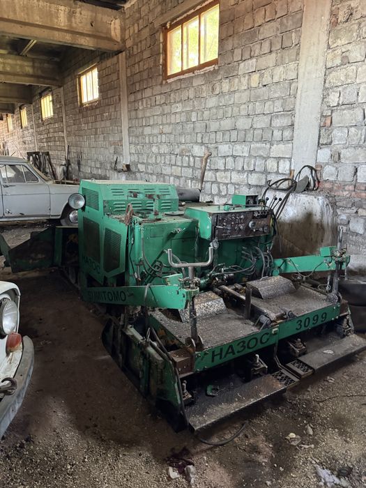 Продам асфальтоукладчик
