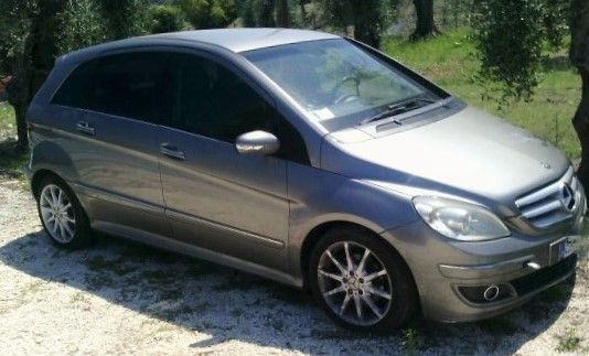 2 броя мецедес б 180цди 109 кс+2,0 136 кс,2008г. MERCEDES-BENZ B