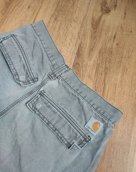 Pantaloni scurți Carhartt mărimea 28 XS/S