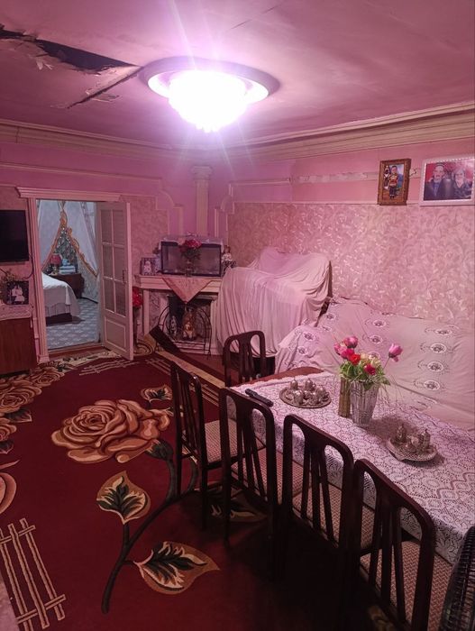 Очень срочно продаётся дом в городе ориентир гор ГАИ