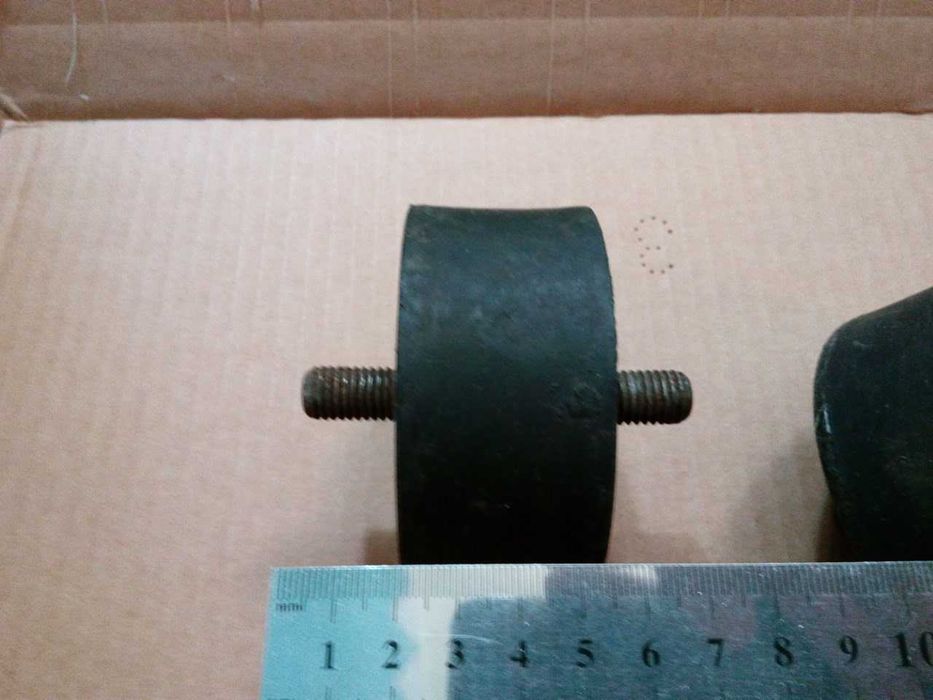 комплект подушек для двигателя