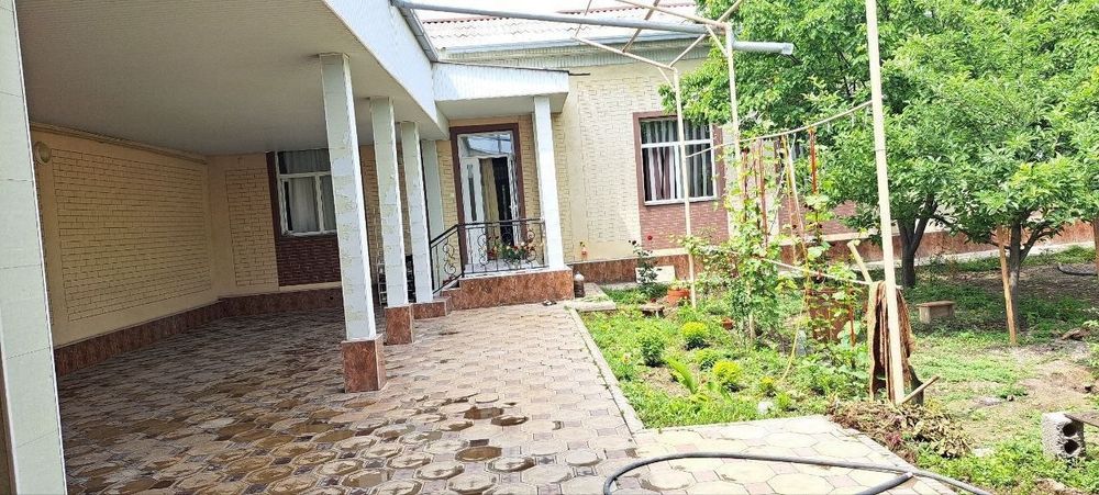 6 ком. ДОМ. Участок 8 соток. Янгихает р-н (Сергели), ул. Бирлик.