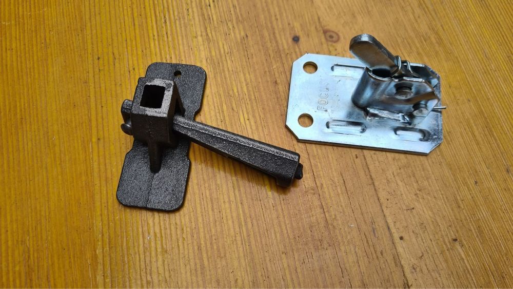 Montanti, Distantieri, Lamele, Vincluri, Cravate, Coltare cofraje doka