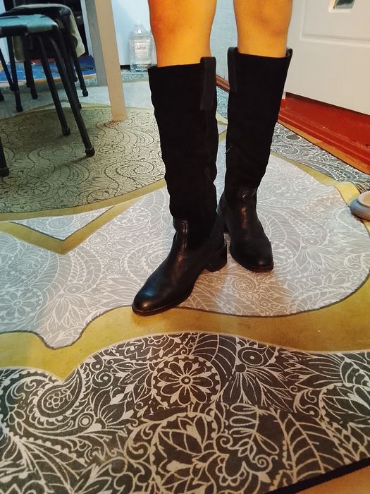 Демисезонный кожаный сапаги