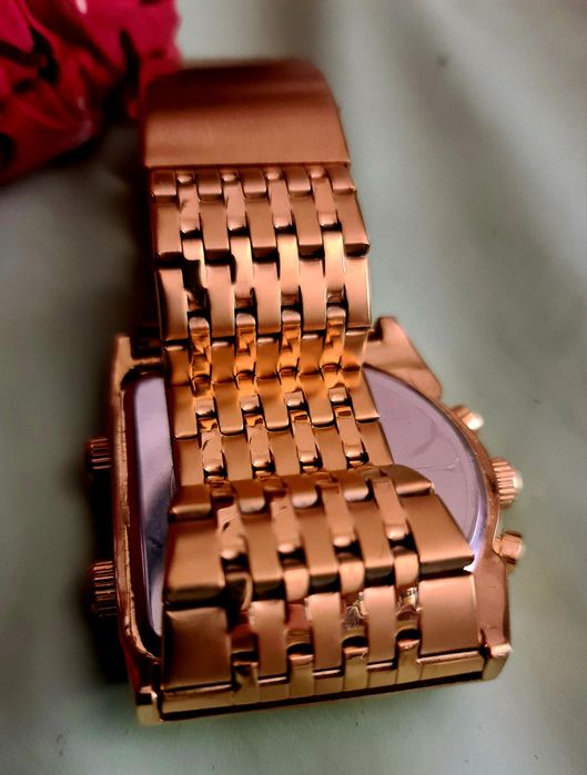 Мъжки масивен часовник