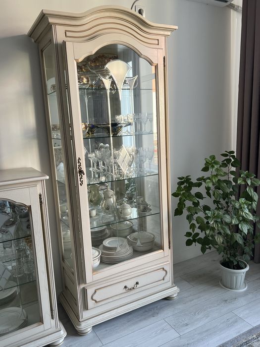 Горка- стенка в гостиную