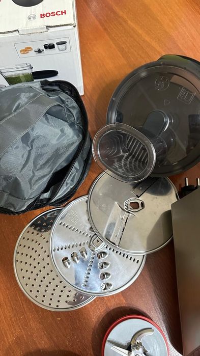 Продам кухонный комбайн BOSCH