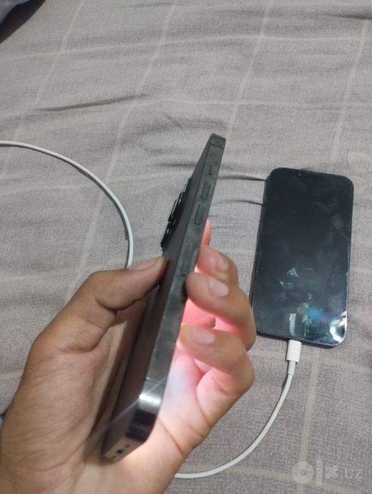 iPhone 13 pro 128GB bypass qilsa boladi iOS 18