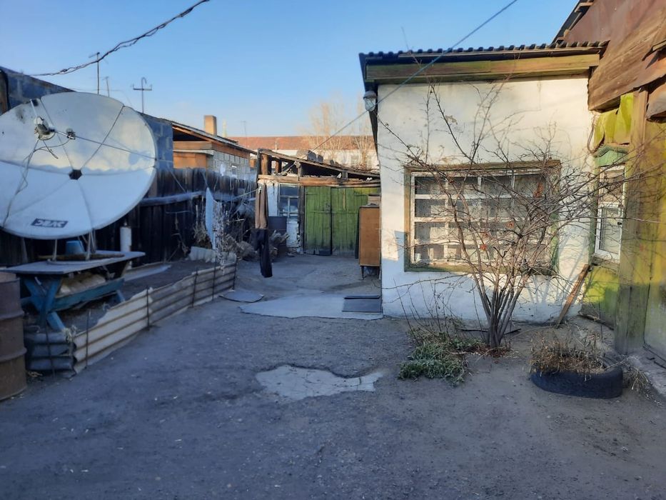 Продам дом в центре города.