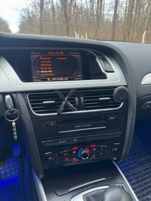 Vând Audi A4 B8 2.0 TDI