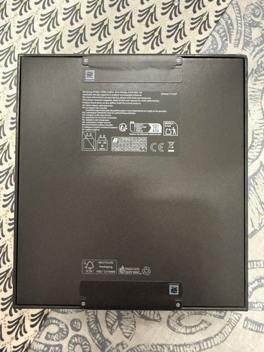 Samsung Galaxy Z Fold7 - Nou, Sigilat, Cutie originala