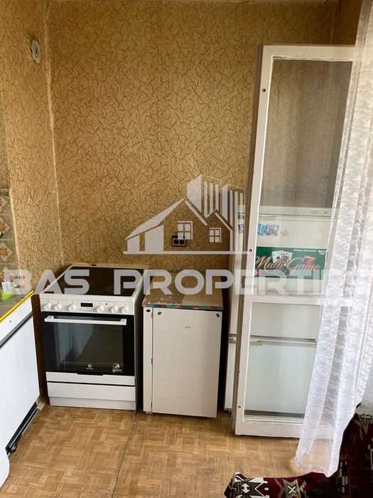 Продава се Тристаен апартамент в София, Надежда 3 - 85 кв.м за 2353 €/кв.м - Снимка #2
