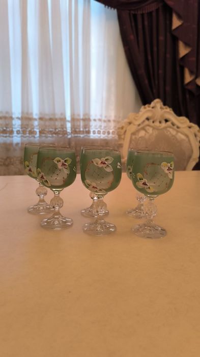 Богемия    рюмки