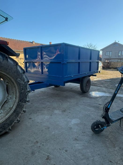 Vând remorca basculabila