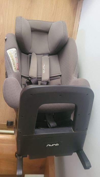 Scaun auto Nuna rotativ