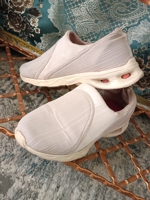 Крассовки вообще лёгкие ойок кийим пахтага идеально