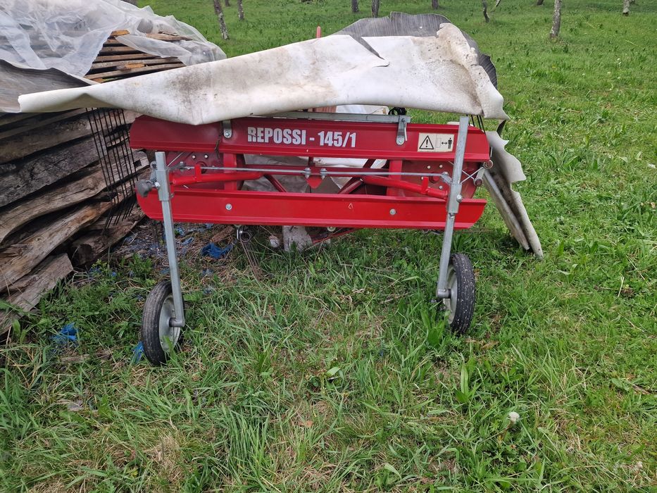 Greblă pentru motocultor