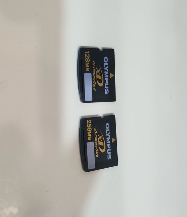 Card de memorie Olympus