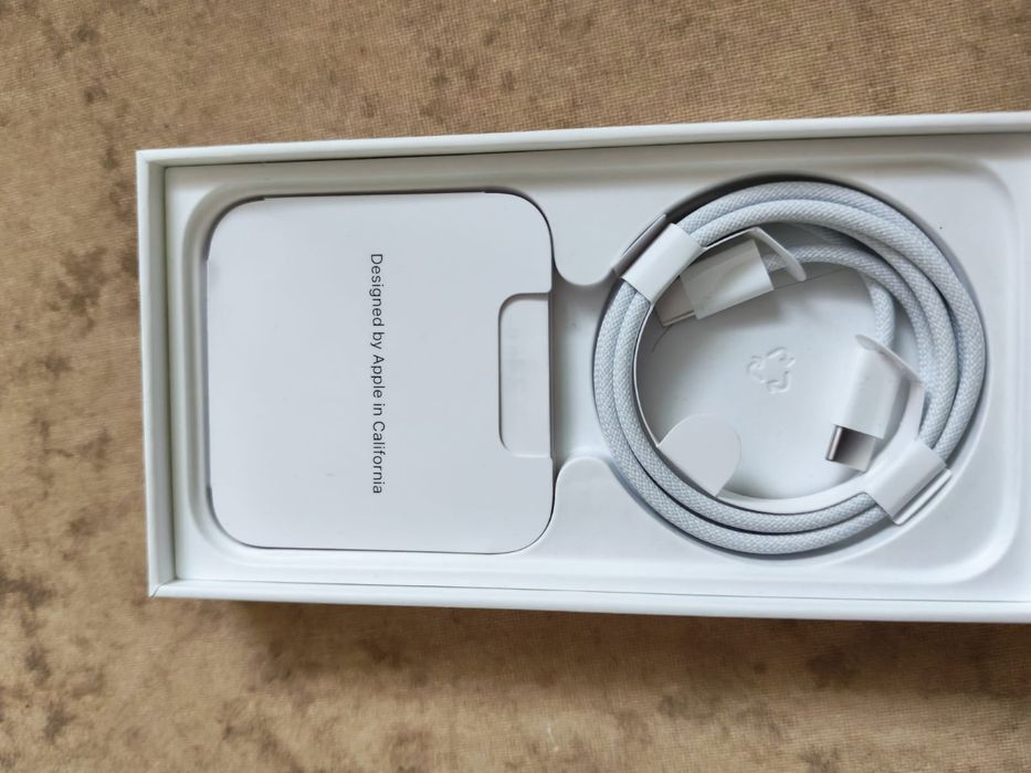 Продам айфон 15 новый .