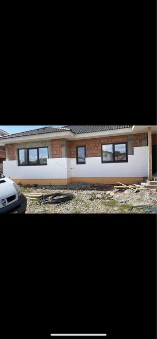 Constructii case si amenajari interioare