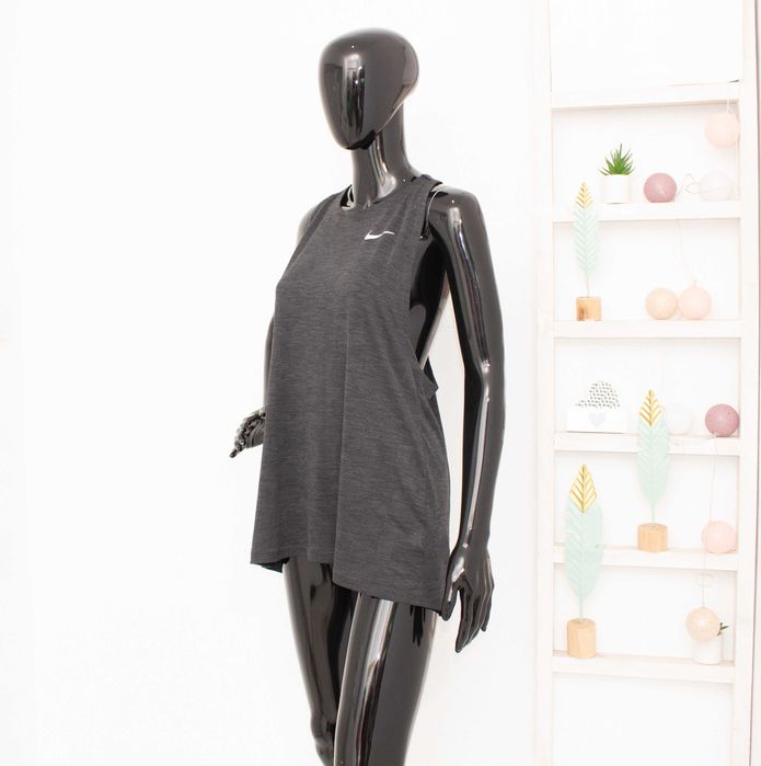 Nike Dry Medalist Tank Top дамски потник тъмно сив с цепка на гърба L