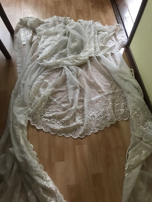 Продаю тюль для спальни, кухни