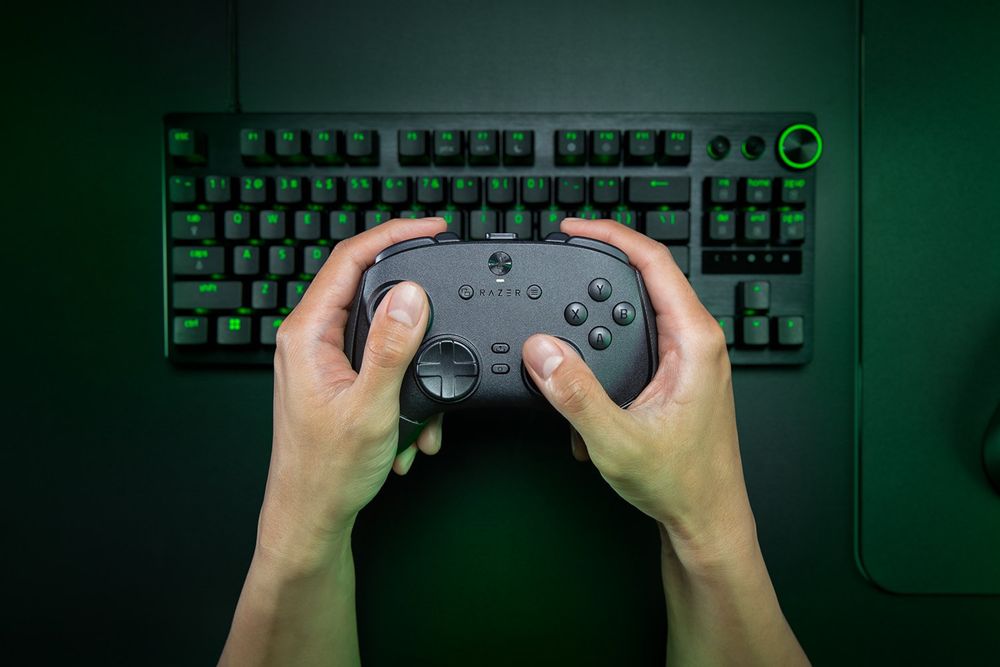 Контролер Razer Wolverine Pro 8K, PC (Виж други обяви в профила)