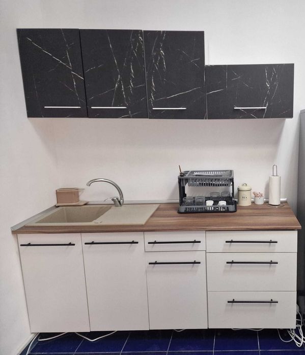 Set Mobilier bucătărie modern, NOU, recent montat și nefolosit